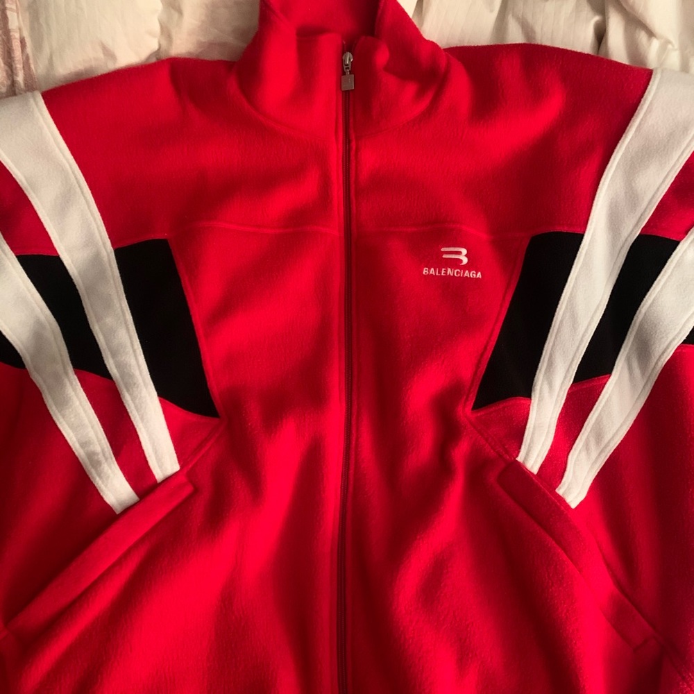 Balenciaga sweater size medium 100% authentic original price 1790 plus tax